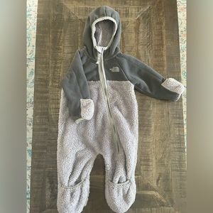The North Face, One-piece Fleece Zip-Up Suit, Baby Boy, Size 3-6 Months